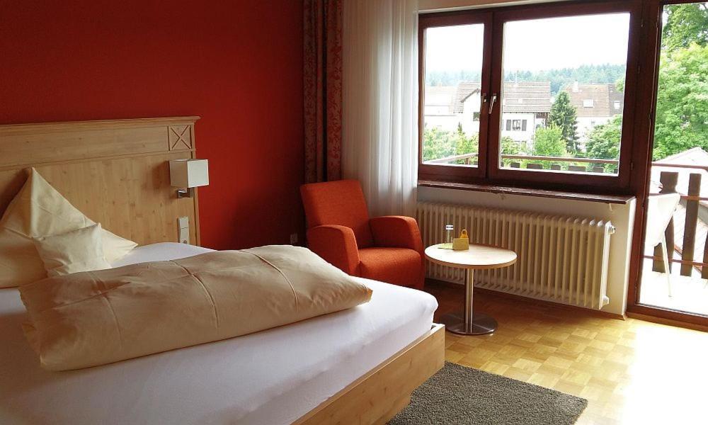 Hotel & Restaurant Krone Валдброн Екстериор снимка
